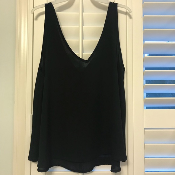 tank top - Picture 1 of 1
